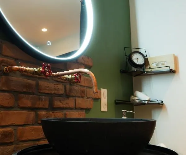 Edouard & Richard Апартаменты *